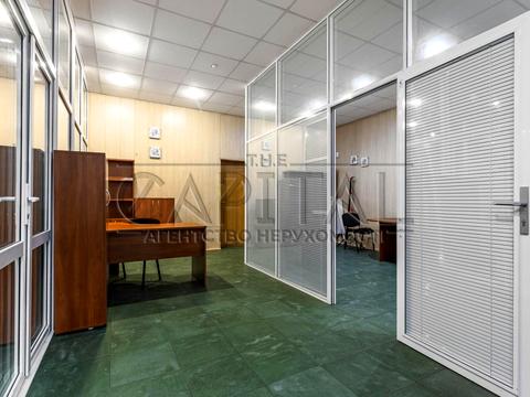 комерційна за адресою Герцена вул., 17-25