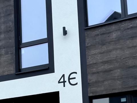 будинок за адресою Сергія Мазіна