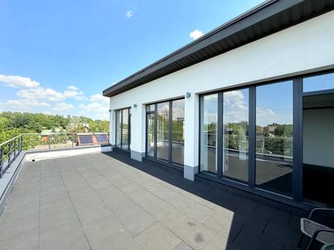 коммерческая по адресу Ніла Армстронга ул. (Казакова), 4