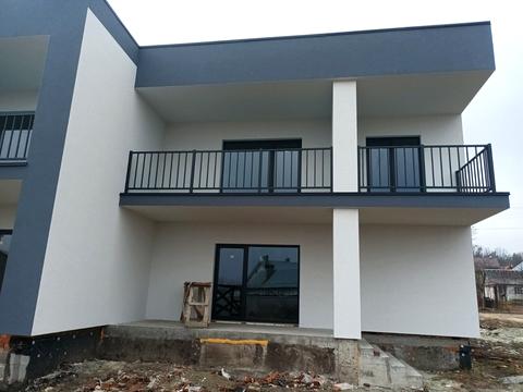 дом по адресу Степана Бандеры ул.