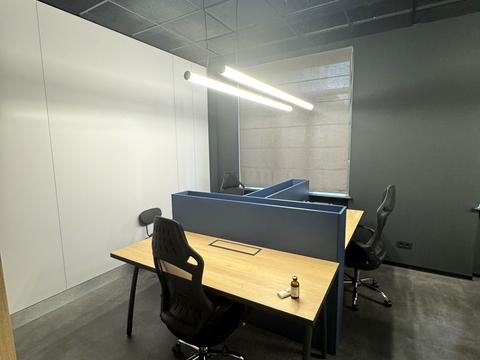 комерційна за адресою Вадима Гетьмана вул., 1-А