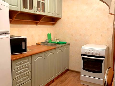 квартира за адресою Калинова вул., 82-Б