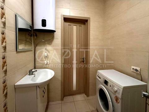 квартира за адресою Богатирська вул., 6-А