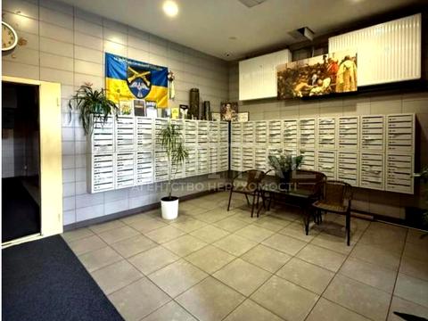 квартира за адресою Богатирська вул., 6-А