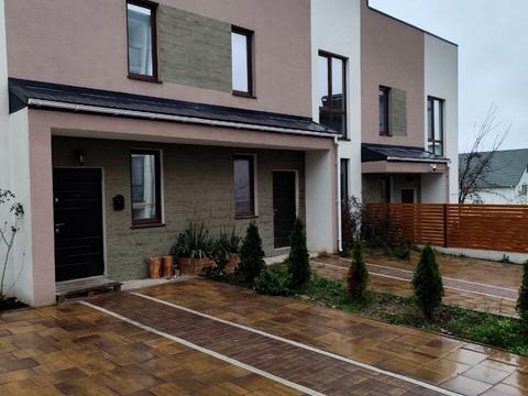 будинок за адресою смт. Гостомель, Весняна вул.