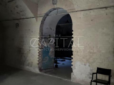 коммерческая по адресу Князей Острожских ул. (Московська), 8