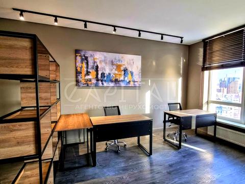 комерційна за адресою Жилянська вул., 68