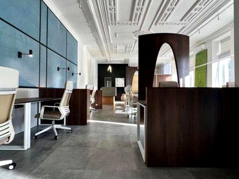 комерційна за адресою Богдана Хмельницького вул., 32