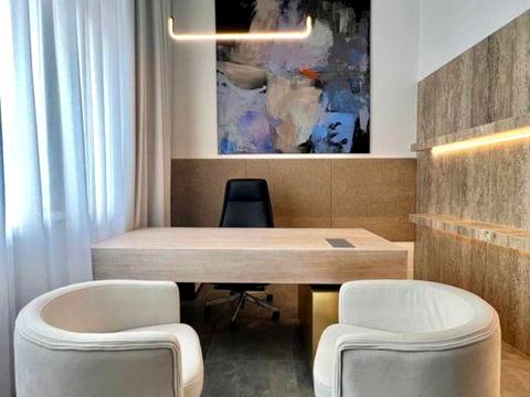 комерційна за адресою Богдана Хмельницького вул., 32