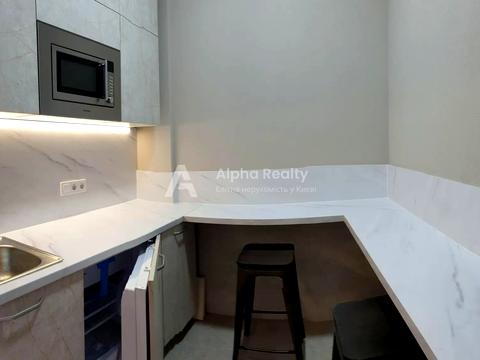 коммерческая по адресу Жилянская ул., 68