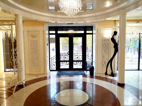 комерційна за адресою Героїв Маріуполя вул. (Гагаріна), 1