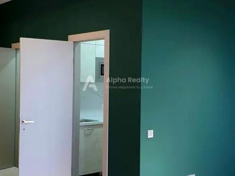 коммерческая по адресу Жилянская ул., 68