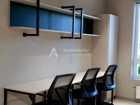 коммерческая по адресу Жилянская ул., 68