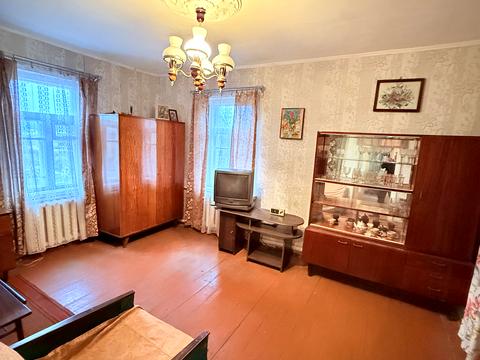 будинок за адресою смт. Ворзель, Яблунська вул. (Кірова), 3