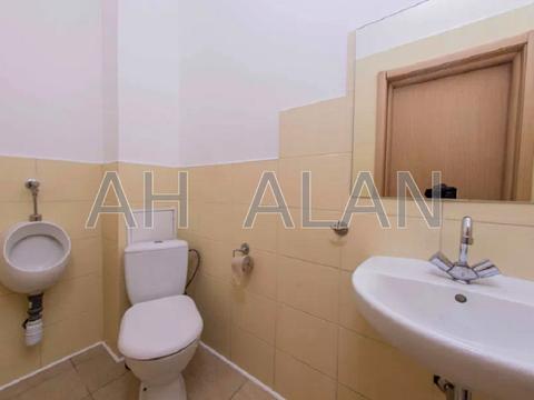 комерційна за адресою Левка Лук'яненка вул. (Маршала Тимошенка), 21