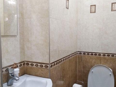 комерційна за адресою Героїв Маріуполя вул. (Гагаріна), 1