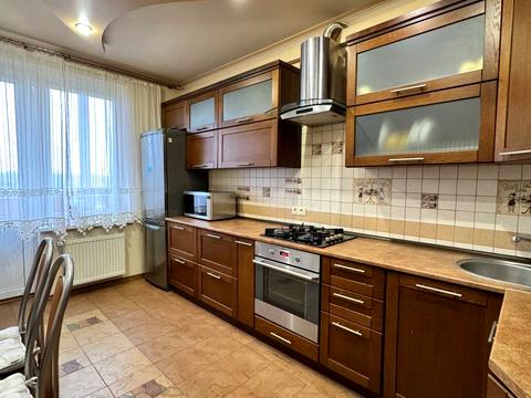 квартира за адресою Володимира Вернадського вул., 8