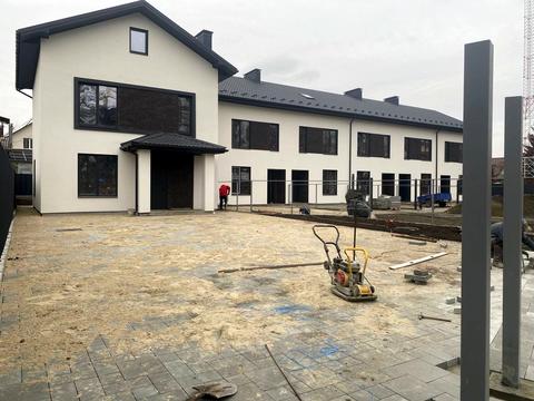 будинок за адресою Ольги Кобилянської вул. (Достоєвського)