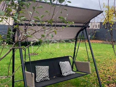 будинок за адресою Щаслива, 1