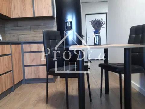 квартира за адресою Озерна вул., 27-А