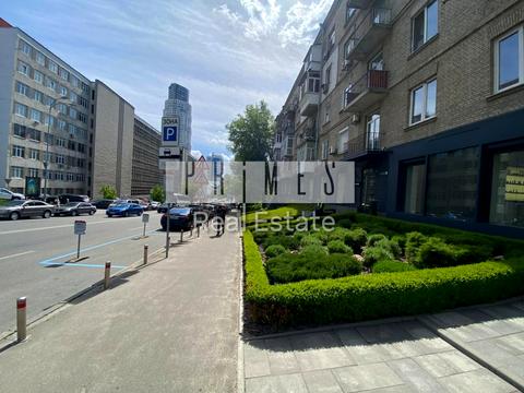 комерційна за адресою Кловський узвіз, 6