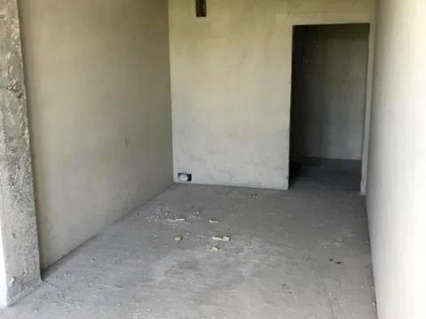 квартира за адресою Соняшникова вул., 32