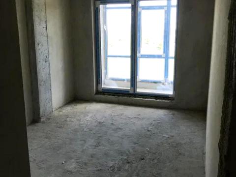 квартира за адресою Соняшникова вул., 32