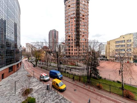 коммерческая по адресу Евгения Коновальца ул. (Щорса), 36Д