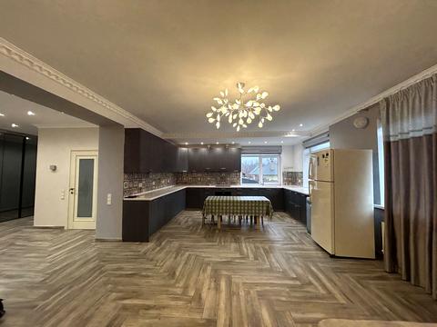 будинок за адресою с. Стоянка, Дачна