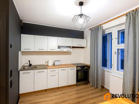 квартира за адресою Київ, Хорольська вул., 3