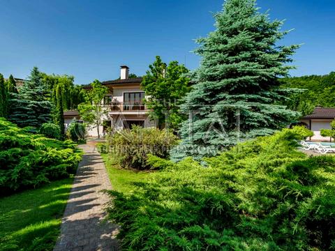 будинок за адресою Лесі Українки