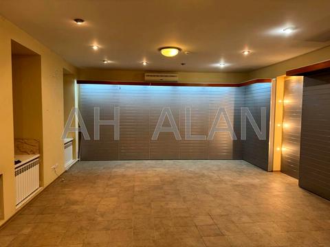 комерційна за адресою Саксаганського вул., 46