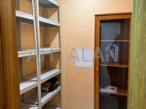 комерційна за адресою Саксаганського вул., 46