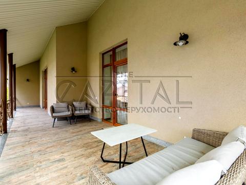 будинок за адресою Спортивна вул., 11