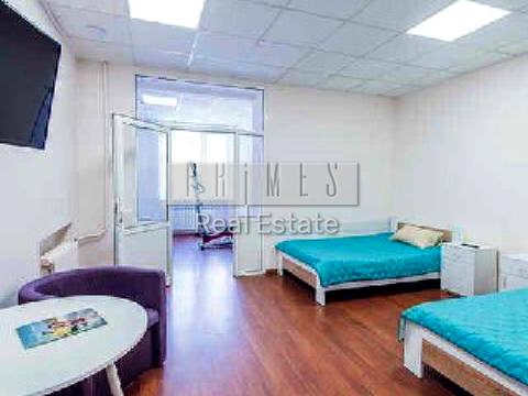 комерційна за адресою Миколи Голего вул. (Лебедєва-Кумача), 7-В