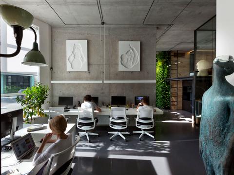 комерційна за адресою Генерала Шаповала вул. (Механізаторів), 2