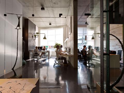 комерційна за адресою Генерала Шаповала вул. (Механізаторів), 2