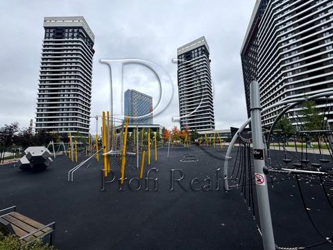 квартира за адресою Причальна вул., 8