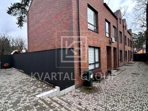 будинок за адресою Енергетиків вул.