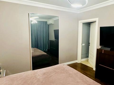 квартира за адресою Зарічна вул., 1-В