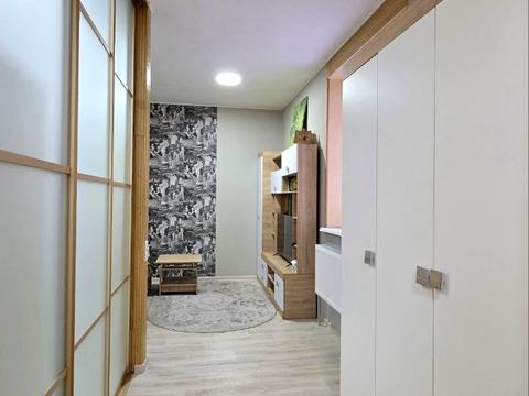 квартира за адресою Індустріальний просп. (Фрунзе), 6