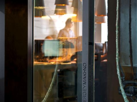 комерційна за адресою Генерала Шаповала вул. (Механізаторів), 2