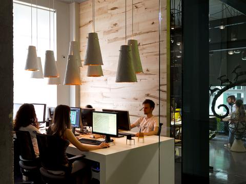 комерційна за адресою Генерала Шаповала вул. (Механізаторів), 2