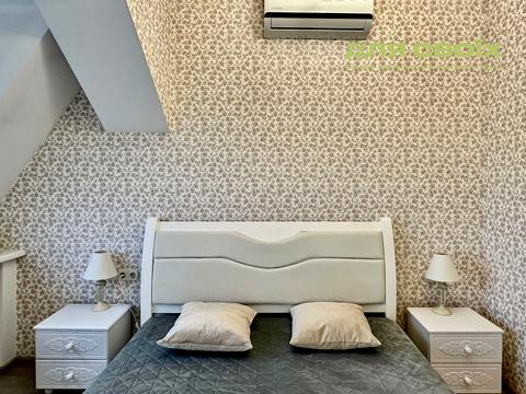 квартира по адресу Комарова, 38