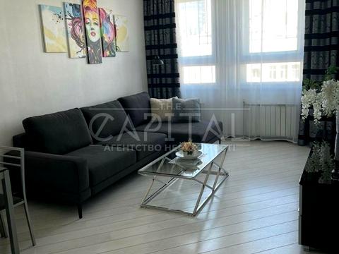 квартира за адресою Шота Руставелі вул., 44