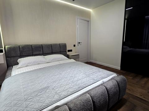 квартира за адресою Юліана Пелеша вул., 1