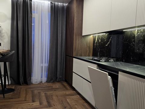 квартира за адресою Юліана Пелеша вул., 1