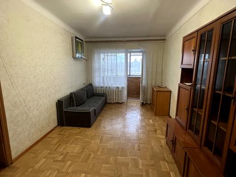 квартира за адресою Леоніда Каденюка просп. (Юрія Гагаріна), 5/2