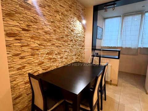 квартира за адресою Бориса Гмирі вул., 8-Б