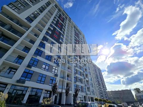 комерційна за адресою Микільсько-Слобідська вул., 11